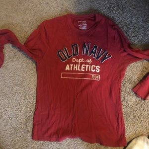 Old navy long sleeved men’s T-shirt
